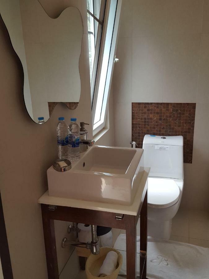 Karon Beach Apartment Sea View Kültér fotó